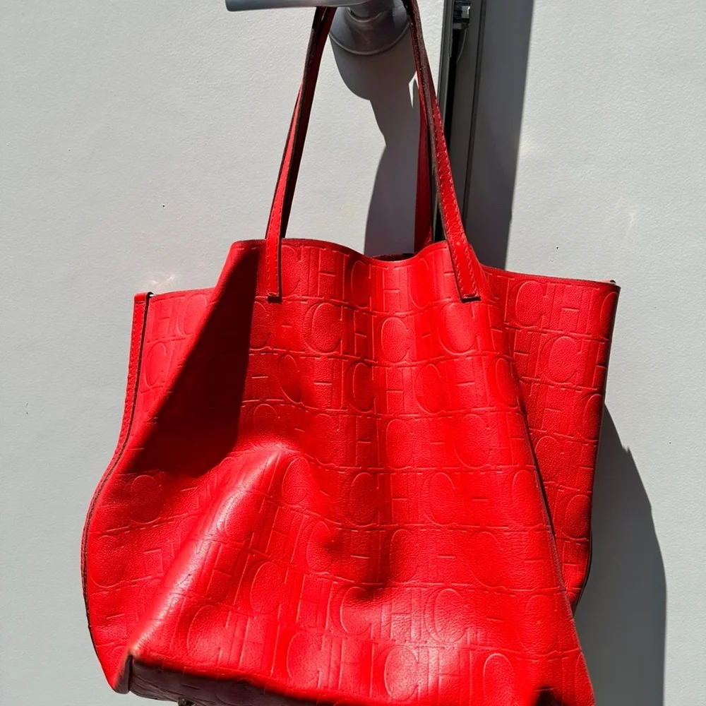 Handbag - Picture 2 of 7